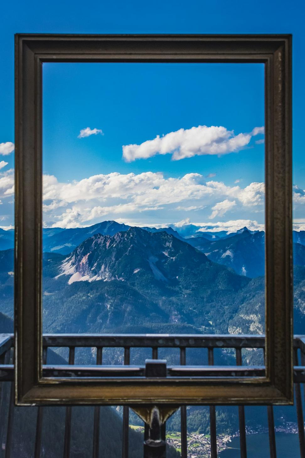 Panoramic mountain views